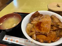ぶた丼のとん田の写真・動画_image_715110