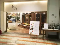 24/7 restaurant （トゥエンティーフォーセブンレストラン）の写真・動画_image_92152