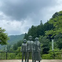 日田 進撃の巨人 大山ダム銅像の写真・動画_image_1342391