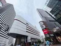 阪急メンズ大阪（HEP NAVIO）の写真・動画_image_1368138