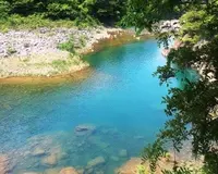 堂々と流れる青い川「庄川」の写真・動画_image_241427