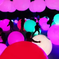 光のボールでオーケストラ / Light Ball Orchestra teamLab, 2013–, Interactive Installation, Sound: teamLab