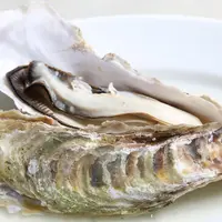 ガンボ＆オイスターバー「蒸し牡蠣」