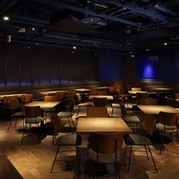 「dining lounge concept B」店内