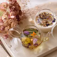 Autumn flower herb tea（オータムフラワーハーブティー）とRoyal flower milk tea（ロイヤルフラワーミルクティー）