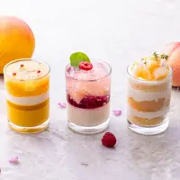 （左）パイナップルマンゴー（中央）ピーチメルバ（右）桃のショートケーキ イメージ