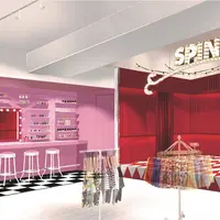 6つの「テーマ試着室」が新登場！レディース4室・メンズ2室用意しております※写真はイメージです