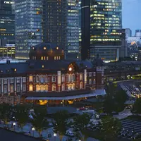 テラスからの東京駅丸の内駅舎眺め