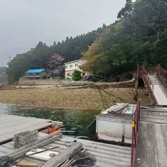 海鮮料理魚山人