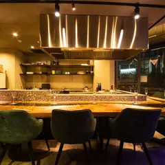 横浜 鉄板焼き・しゃぶしゃぶ WAGYU LIVERARY