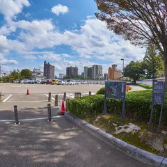 岡崎公園バス駐車場