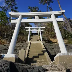 胡簶(コロク)神社