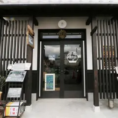 8nosu スパイスカレーと蜂蜜の店