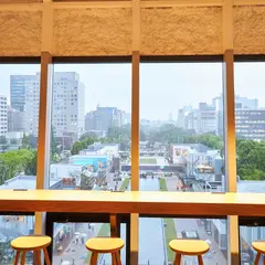 cafe base lab. 名古屋テレビ塔３階（３階までは入場無料）