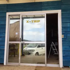 X-TRIP株式会社 本部店 （エックストリップ もとぶ）