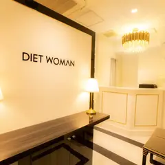 DIET WOMAN