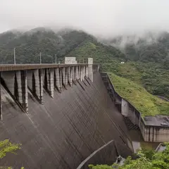 嘉瀬川ダム