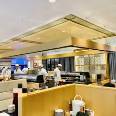 廻転寿司ＣＨＯＪＩＲＯ京都アバンティ店