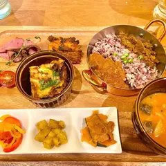 キッチン バジル＆フレンド