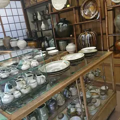 小鹿田焼の綾部商店