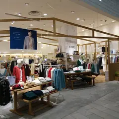 Samansa Mos2 イオンレイクタウンmori店