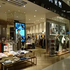 LOWRYS FARM イオンレイクタウンmori店