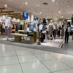 OPAQUE.CLIP イオン越谷ＭＯＲＩ