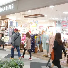 HAPiNS イオンレイクタウンkaze店