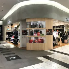 バージョニー 越谷レイクタウン店