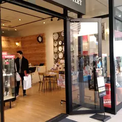 ザ・クロックハウス アウトレットレイクタウン・アウトレット店