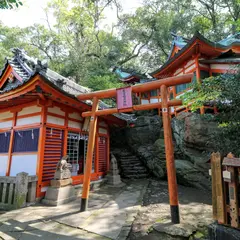 岩戸神社