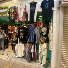 JETRAG神戸高架下店