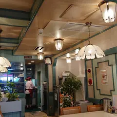 川ばた中華喫茶店