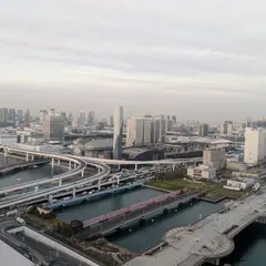 東和