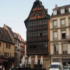 メゾン・カメルツェル