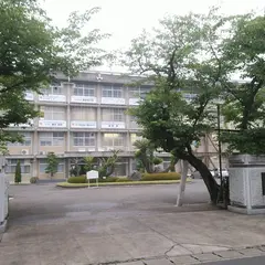愛媛県立新居浜東高等学校