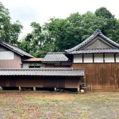忍山神社