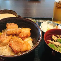 茶の庭 れすとらん とろろ屋ととろ