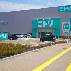 ニトリ 金沢駅西店