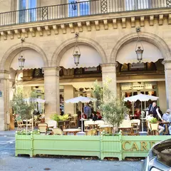 Café Carrousel