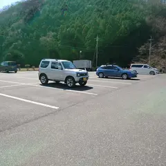 柏倉温泉 太子館 駐車場