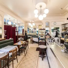 Le Café de l'Epoque