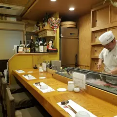 鮨よねくら