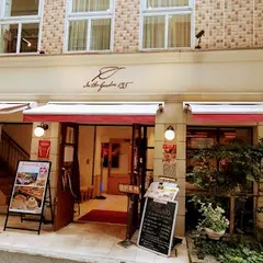 In the Garden 135／ホテルローズガーデン新宿