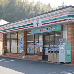 セブン-イレブン 横浜朝比奈インター店