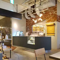 CHARMANT Cafe-シャルマンカフェ-Clefy三宮店