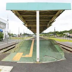 旧野蒜駅跡地震災遺構