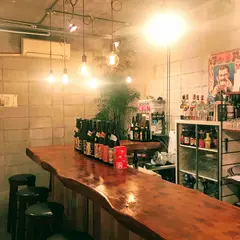 昼呑み嘉成屋(カナリヤ)