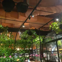青山フラワーマーケット TEAHOUSE 南青山本店
