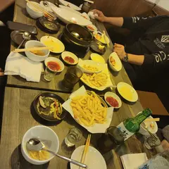 デバク家
